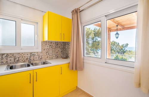 Stegna Apartment | Studio Apartment 'Solymar Prive Sea View 2' with Sea View, Wi-Fi and Air Conditioning