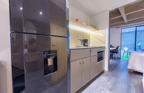 Laureles - Estadio Hotel | Studio apartment with excellent location in Medellín