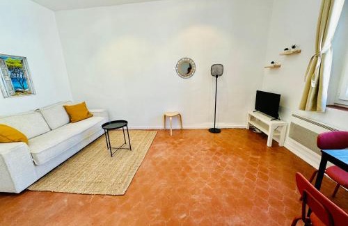 Notre-Dame du Mont Apartment | Studio au calme à 2 pas de tout