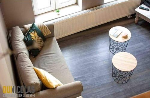 Chimay Apartment | Studio AU CENTRE de Chimay, arrivee autonome