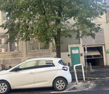 Saint-Pierre Apartment | Studio au centre-ville 2