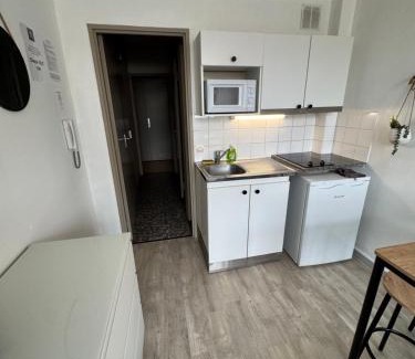 Faubourg Saint-Jacques Apartment | Studio au coeur de Valence 4