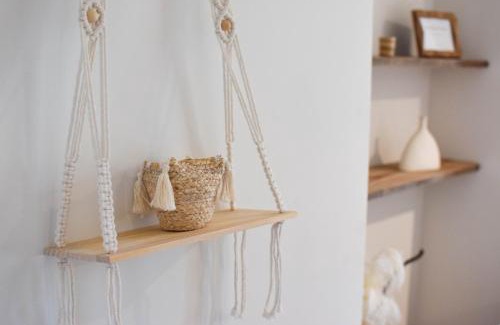 Dole Apartment | Studio au Moulin " La Plage " Vue unique sur la Petite Venise