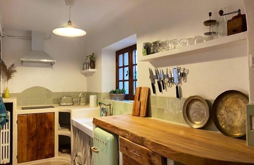 Castellane Apartment | Studio avec jardin clos et wifi a Castellane