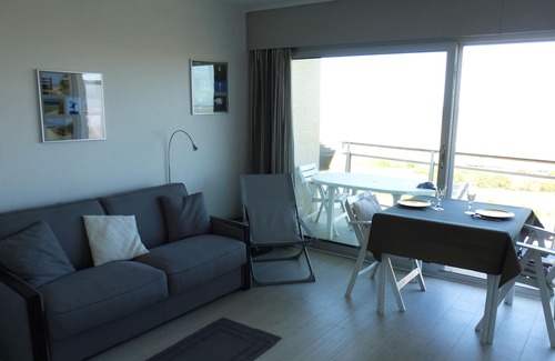 Le Touquet-Paris-Plage Hotel | STUDIO BEAUTIFUL SEA VIEW, top floor with terrace, perfectly located.