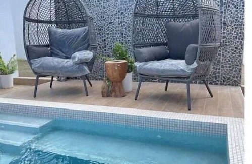 Julianadorp Apartment | Studio (B) Studio with Pool, open Air Shower Bath