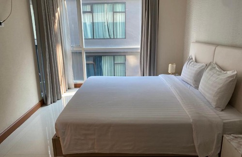 Nana Apartment | Studio Bedroom with Kitchen