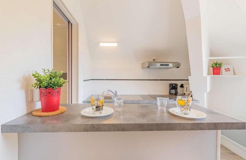 Biarritz Apartment | Studio Biarritz, 1 pièce, 2 personnes - FR-1-3-416