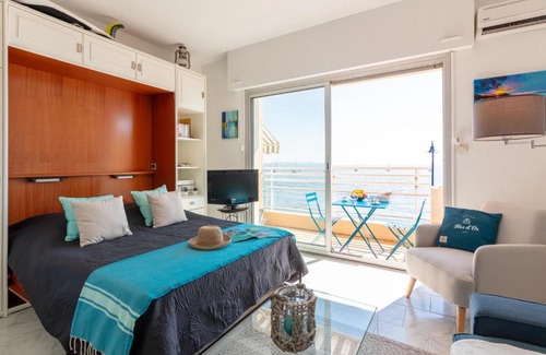 Toulon - Hyeres Apartment | Studio Bona by Interhome