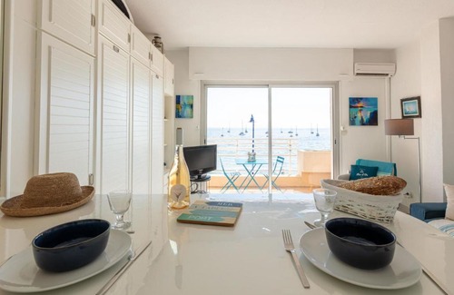 Toulon - Hyeres Apartment | Studio Bona by Interhome