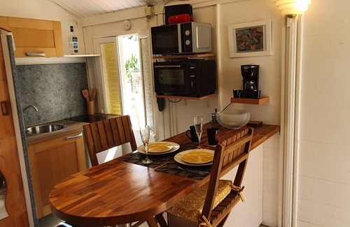 Fontaine de Moutte Apartment | Studio bungalow des iles
