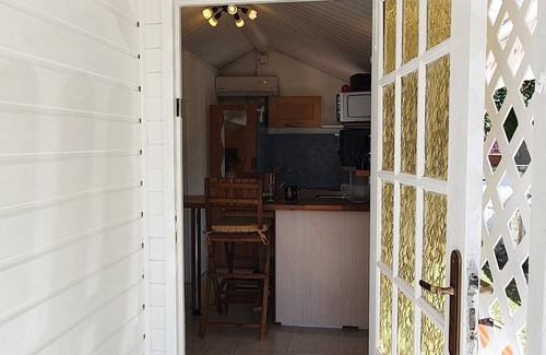 Fontaine de Moutte Apartment | Studio bungalow des iles
