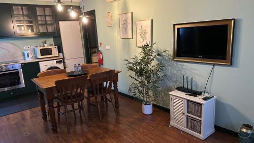 Sao Roque Apartment | Studio by Casa da Quinta