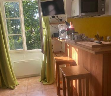 Remalard-en-Perche Apartment | Studio, cœur du Perche, 1 personne