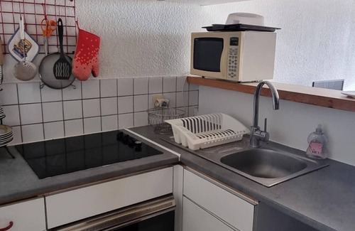 La Cote Radieuse Apartment | Studio Cabine Résidence Bord de mer