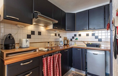 La Mongie Apartment | Studio cabin 5 people, balcony, equipped kitchen, ski locker