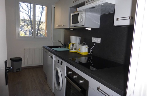 Le Sauze Apartment | Studio cabin in Sauze, near slopes, 4 sleeps