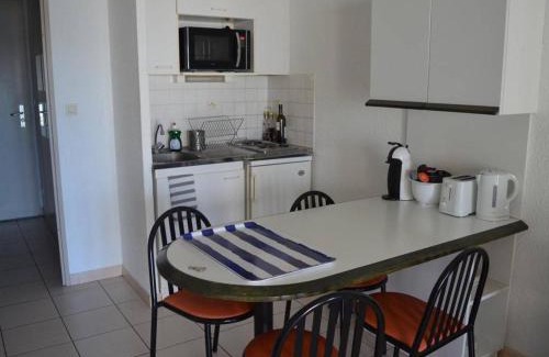 Banyuls-sur-Mer Apartment | Studio cabine 4 pers. avec terrasse et WIFI à Banyuls-sur-Mer - FR-1-225C-535