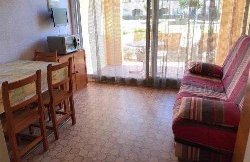 Le Barcares Apartment | Studio Cabine 4 Pers, RDC, Bord de Plage, Parking Privé, À Proximité Commerces et Aqualand - FR-1-81-235