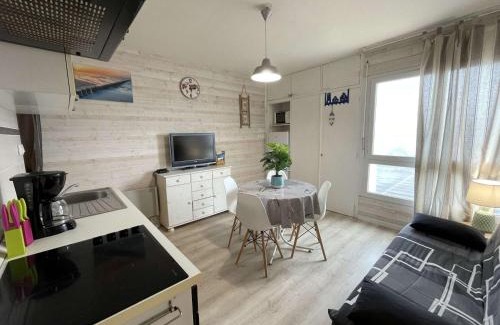 Saint-Jean-de-Monts Apartment | Studio cabine moderne 4 pers, plage 100m, Saint-Jean-de-Monts - FR-1-224C-582