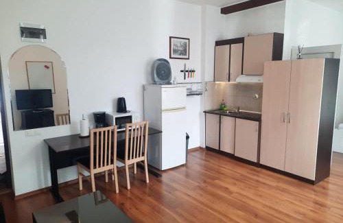 Sofia City Center Apartment | Studio Cathlyn