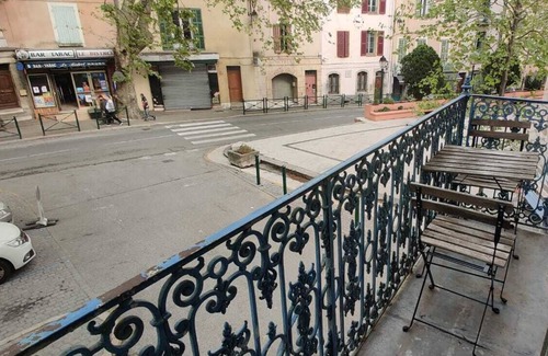 Belgentier Apartment | Studio center village Belgentier