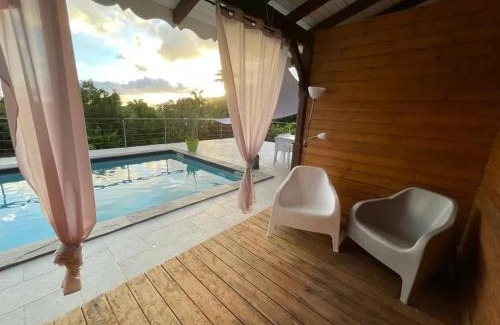 Vieux-Habitants Apartment | Studio charmant avec piscine à Vieux-Habitants, 26 m²