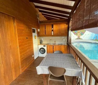Vieux-Habitants Apartment | Studio charmant avec piscine à Vieux-Habitants, 26 m²