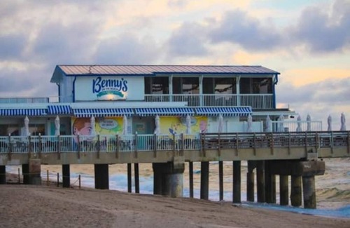 Lake Worth Apartment | Studio/clean/cozy. 3 min 2 beach Lake Worth Beach