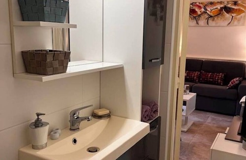 Calvi Villa | STUDIO CLIM. 22m2 + Terrace 18m2 DRC 10min walk to beach 5min drive