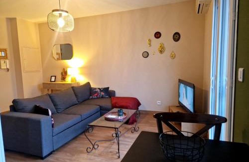 Sarrola-Carcopino Apartment | Studio Climatisé Parking Gratuit