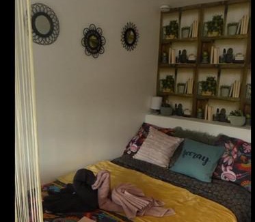 Coulommiers Apartment | studio climatisé, indépendant avec baie vitrée et jolie terrasse