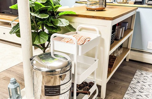 Revere Apartment | Studio Close to Beach, Boston, Logan Airport & Train Station