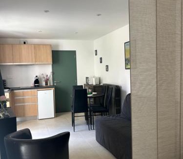 Vouvray Apartment | Studio cocooning