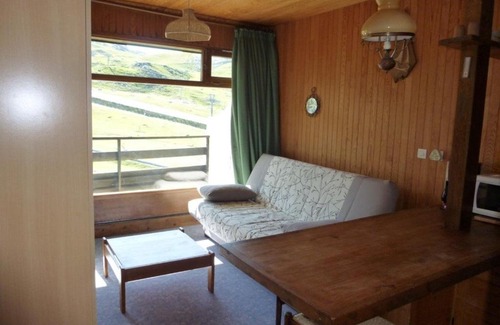 Arette Apartment | Studio cosy 4 pers, accès direct pistes, balcon, casier à skis - FR-1-602-15