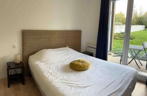 Equemauville Apartment | Studio cosy ac piscine proche de Honfleur - 10 min