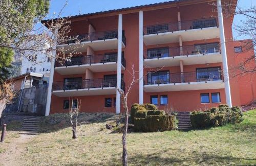 Jausiers Apartment | Studio cosy avec piscine intérieure, WiFi et parking à Jausiers - FR-1-165B-46