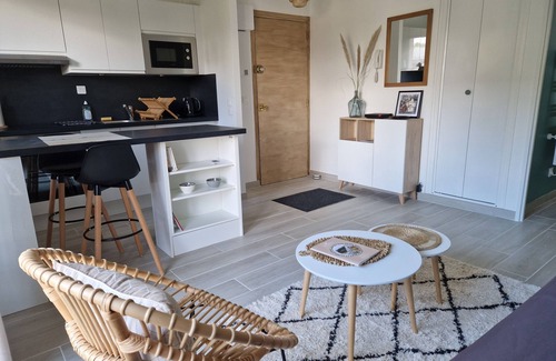 Fontainebleau Apartment | Studio Cosy, Calme sur Jardin à 150m du Château