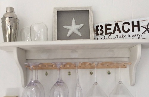 West Dennis Cottage | Studio Cottage - .3 mile walk to S Village Beach. 1 mile to W Dennis Beach.