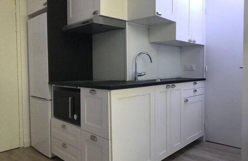 Bonnelles Apartment | Studio Dans les Écuries du Château