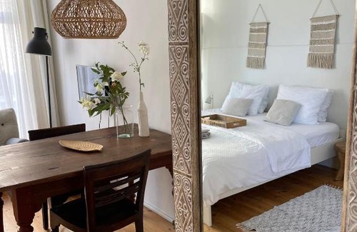 Den Burg Apartment | Studio Den Burg