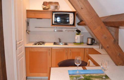 Bonneville-la-Louvet Apartment | Studio du Domaine de la Petitière