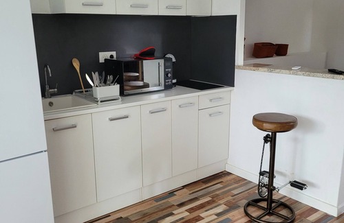 Mezzavia Apartment | Studio en Rez-de-chaussée de Villa, Mezzavia Centre