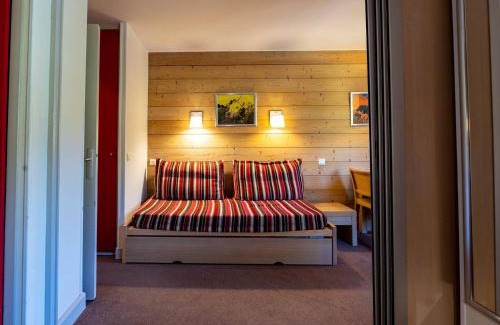 Plagne 1800 Apartment | Studio ensoleillé à La Plagne avec balcon et parking - FR-1-351-249