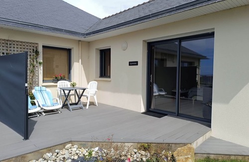 Plouarzel Apartment | Studio Face à la mer D'iroisevue Imprenable sur les Iles , à 300m de la Plage !