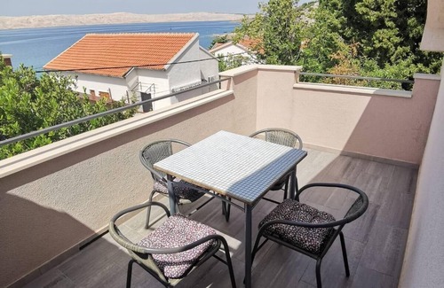 Ribarica Apartment | Studio flat near beach Ribarica, Karlobag (AS-23603-a)