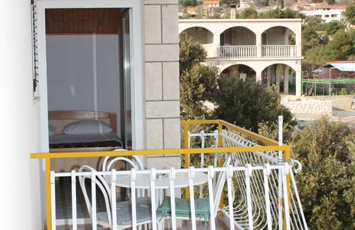 Grebastica Apartment | Studio flat with balcony and sea view Grebaštica, Šibenik (AS-4867-a)