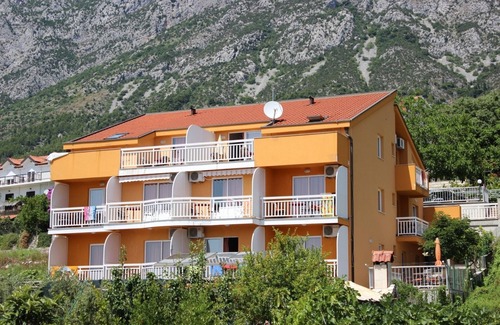 Gradac Apartment | Studio flat with balcony and sea view Gradac, Makarska (AS-13681-a)