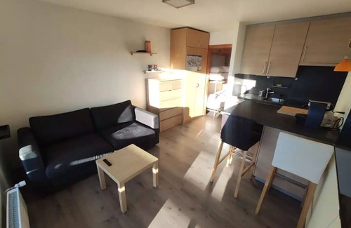 Veysonnaz Apartment | Studio for 4 near ski lift