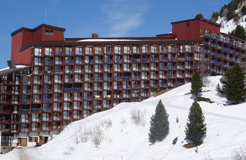 Arc-2000 Apartment | Studio for 5 at Arc 2000, near slopes, balcony, wifi and TV